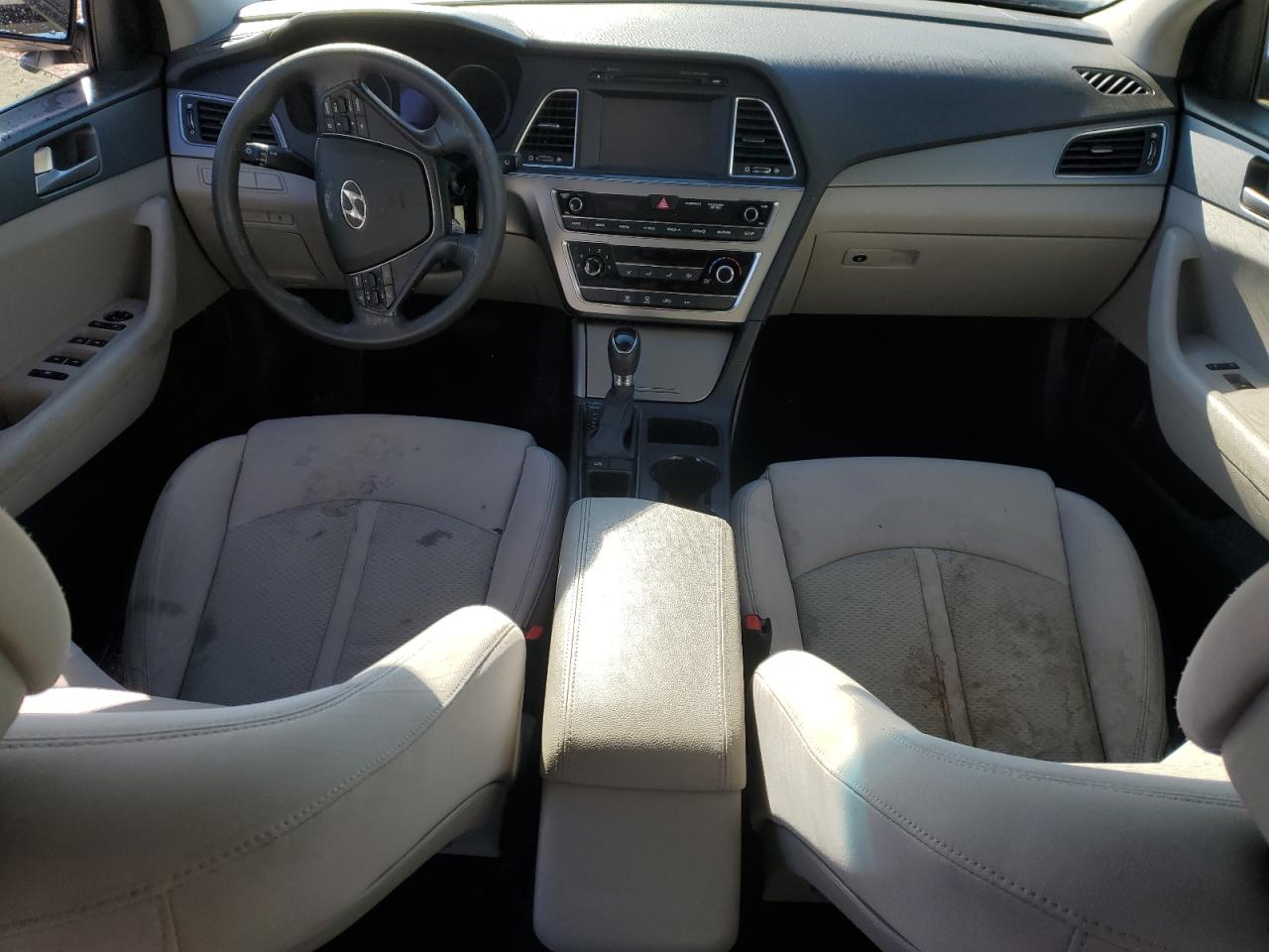 2017 Hyundai Sonata - Image 8