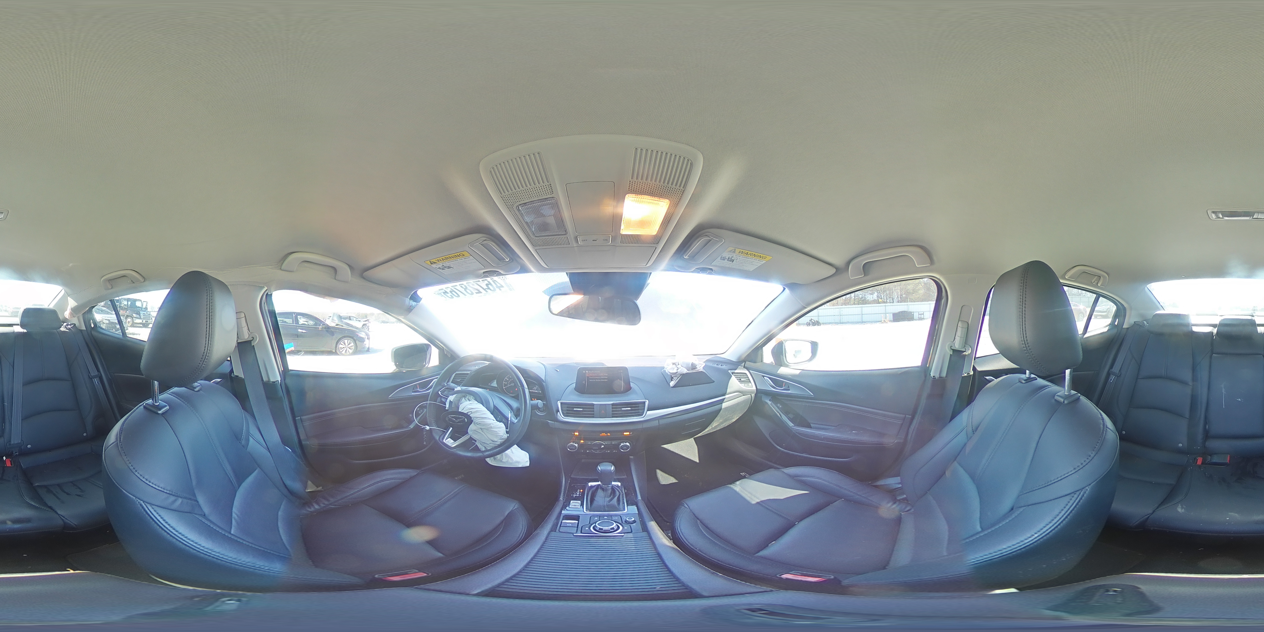 2018 Mazda 3 - Image 13