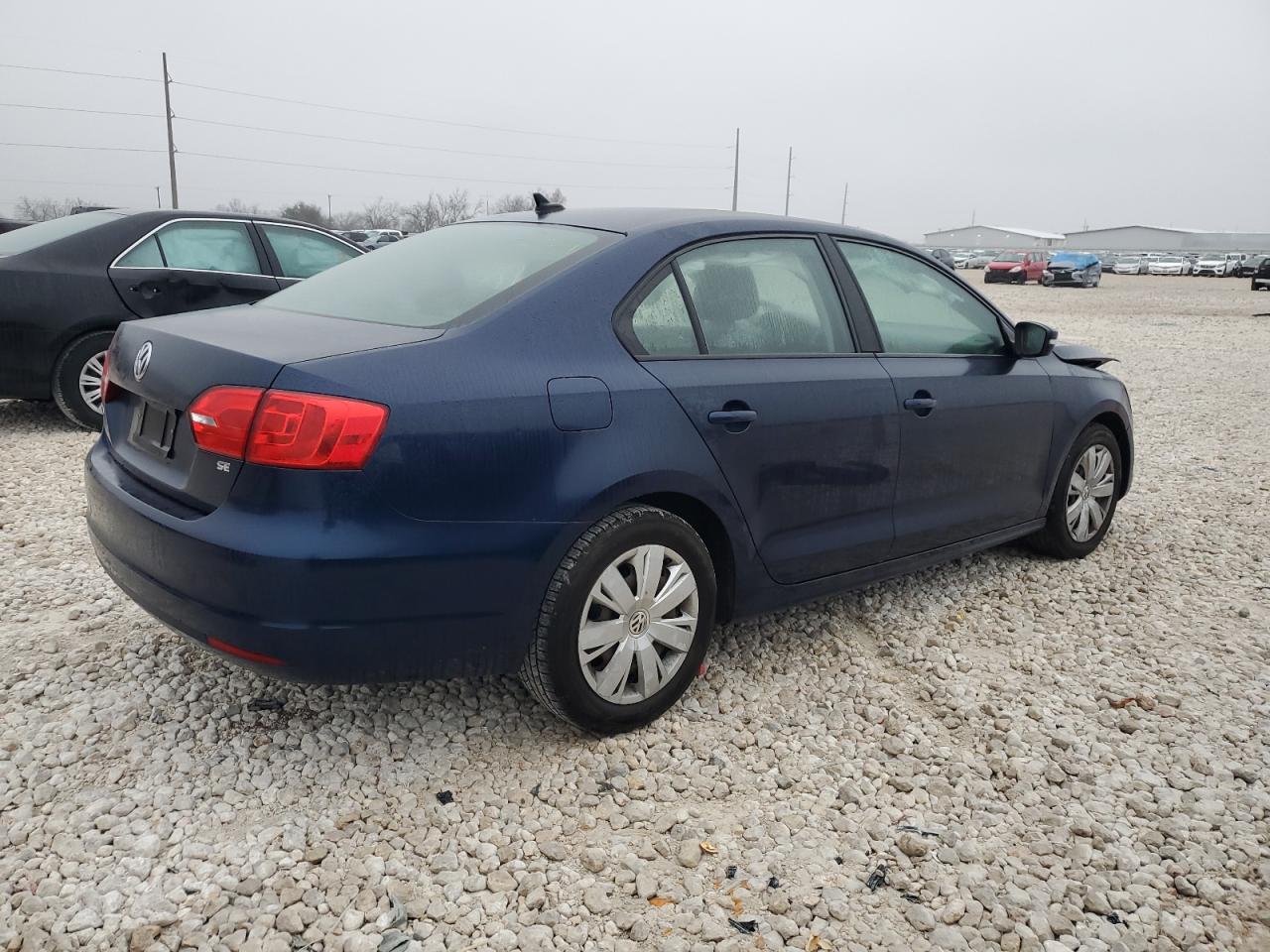 2014 Volkswagen Jetta - Image 3