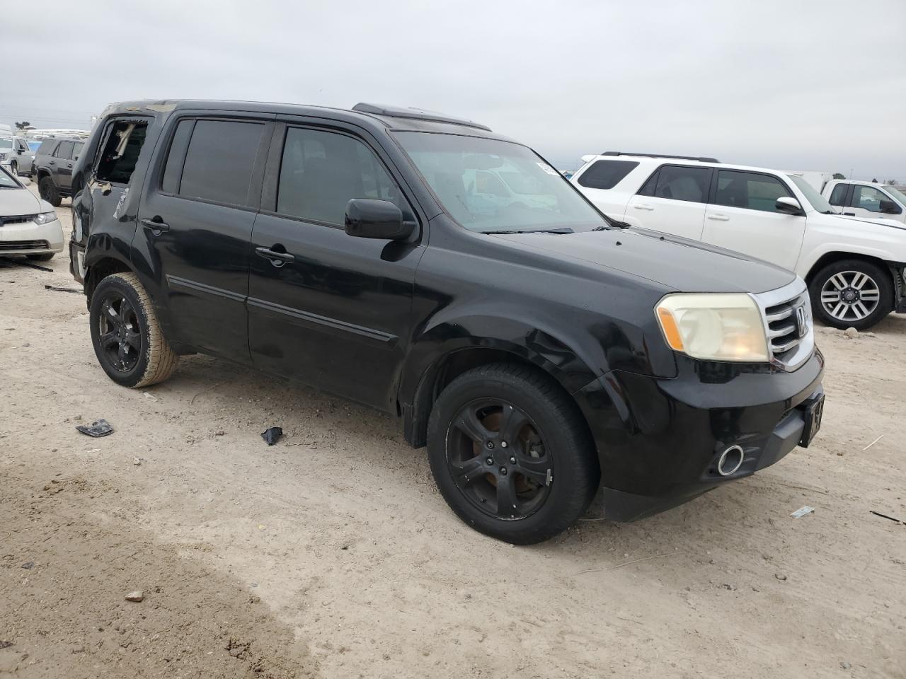 2015 Honda Pilot - Image 4