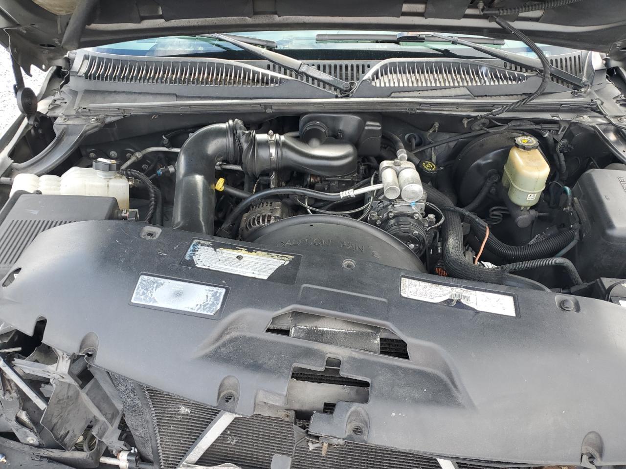 2001 Chevrolet Silverado - Image 11
