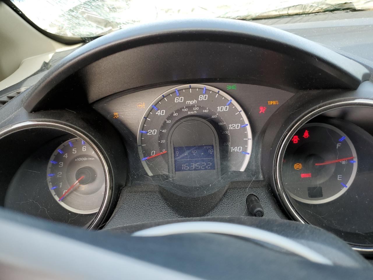2013 Honda Fit - Image 9