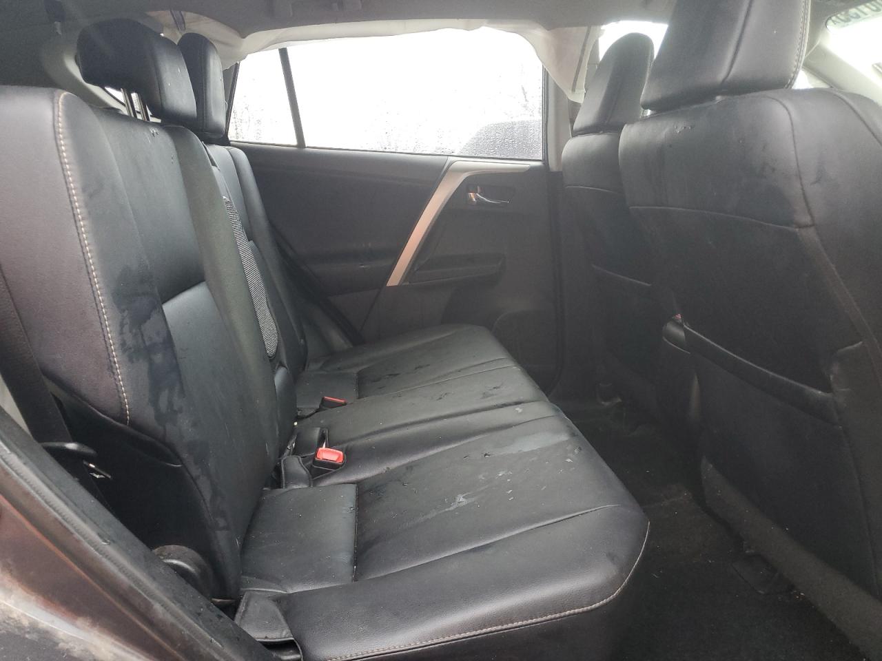 2014 Toyota RAV 4 - Image 11