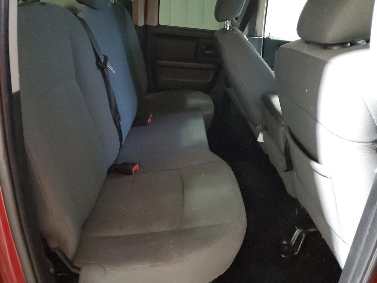 2013 RAM 1500 - Image 10