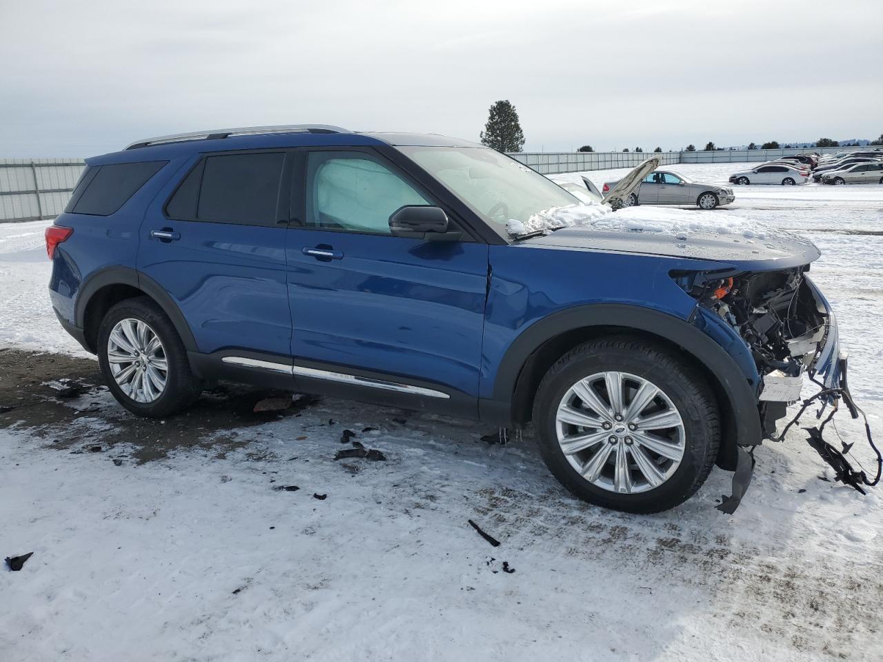 2021 Ford Explorer - Image 4
