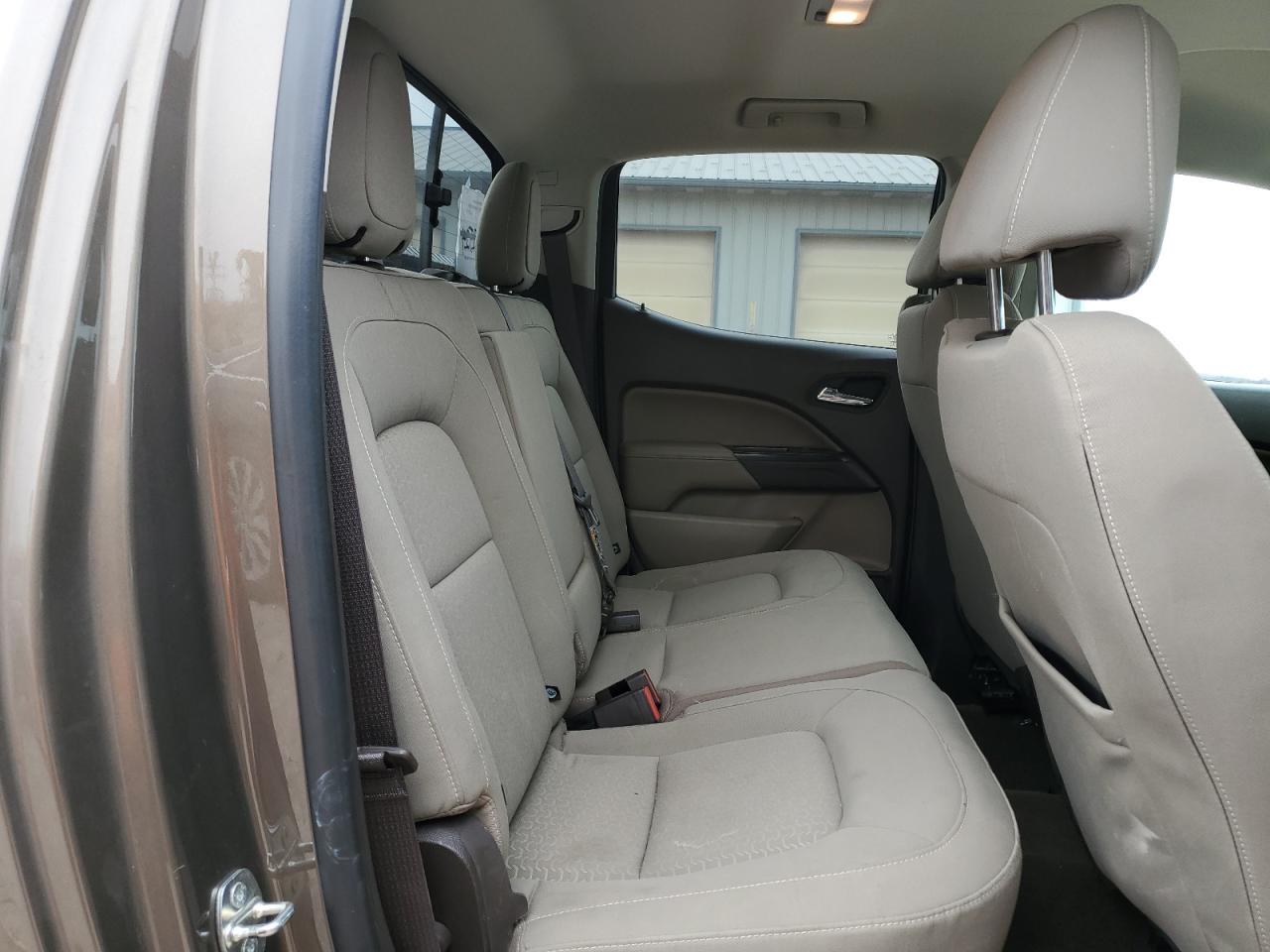 2017 GMC Canyon - Image 10