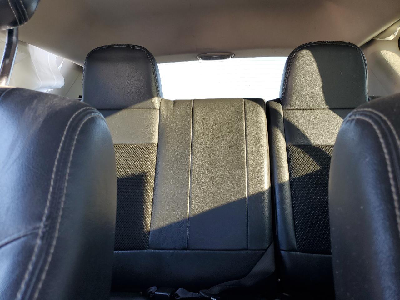 2016 Jeep Compass - Image 10