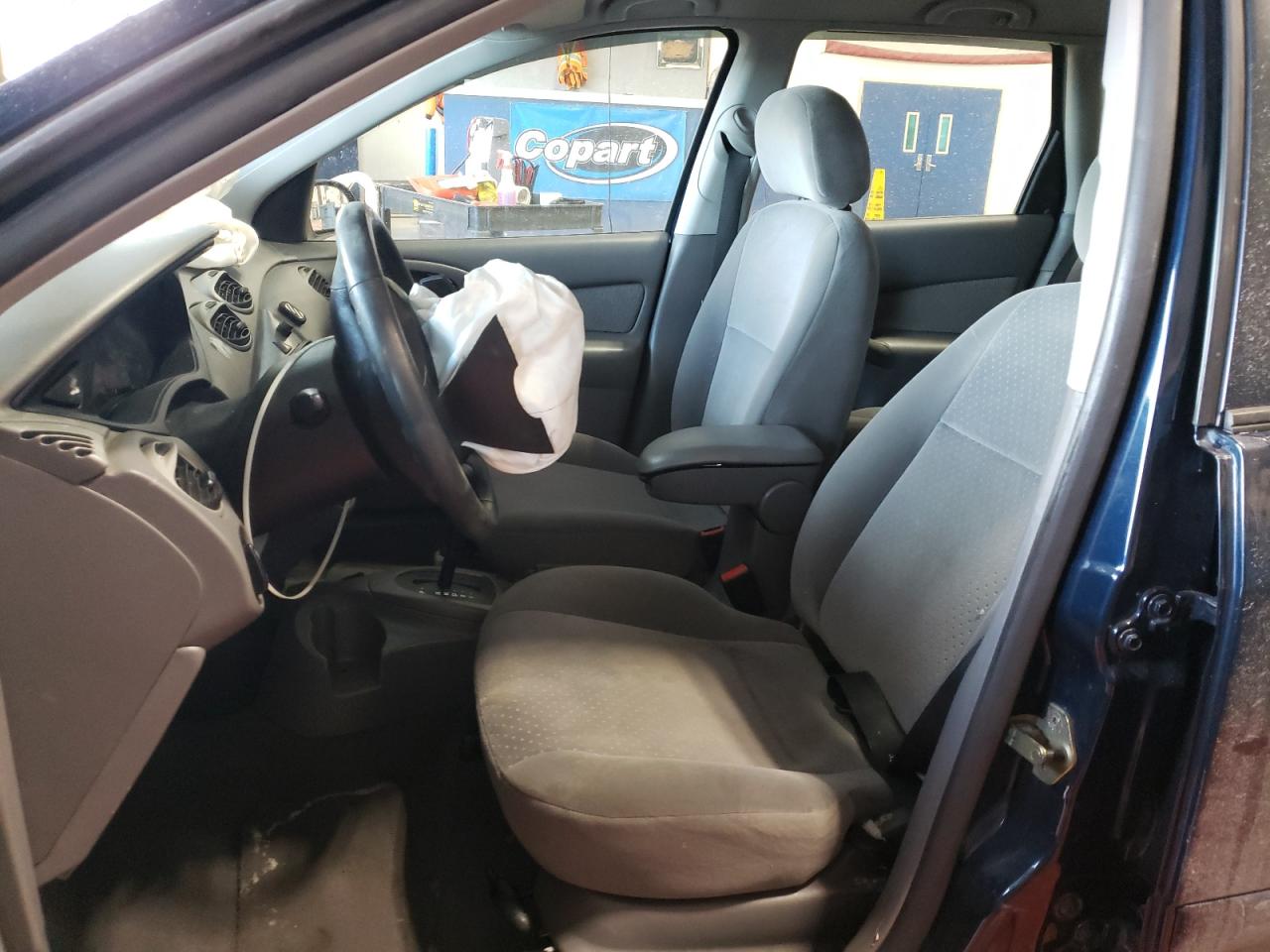 2003 Ford Focus - Image 7