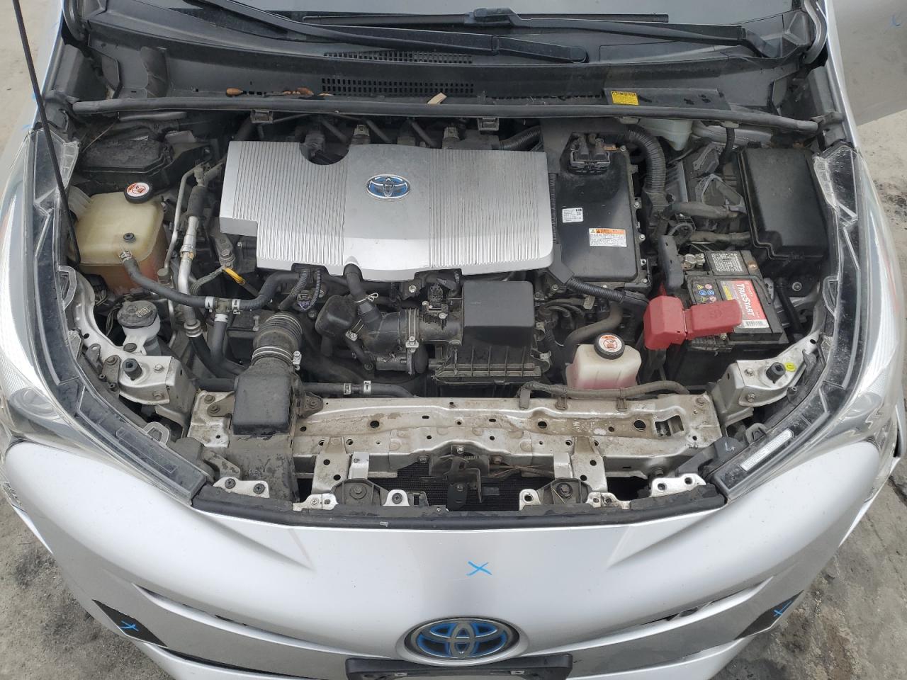 2018 Toyota Prius - Image 11