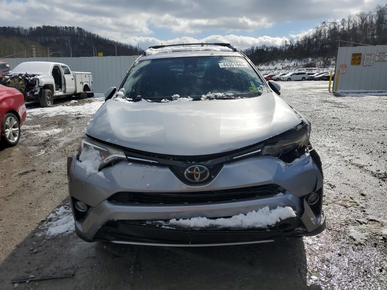 2018 Toyota RAV 4 - Image 5