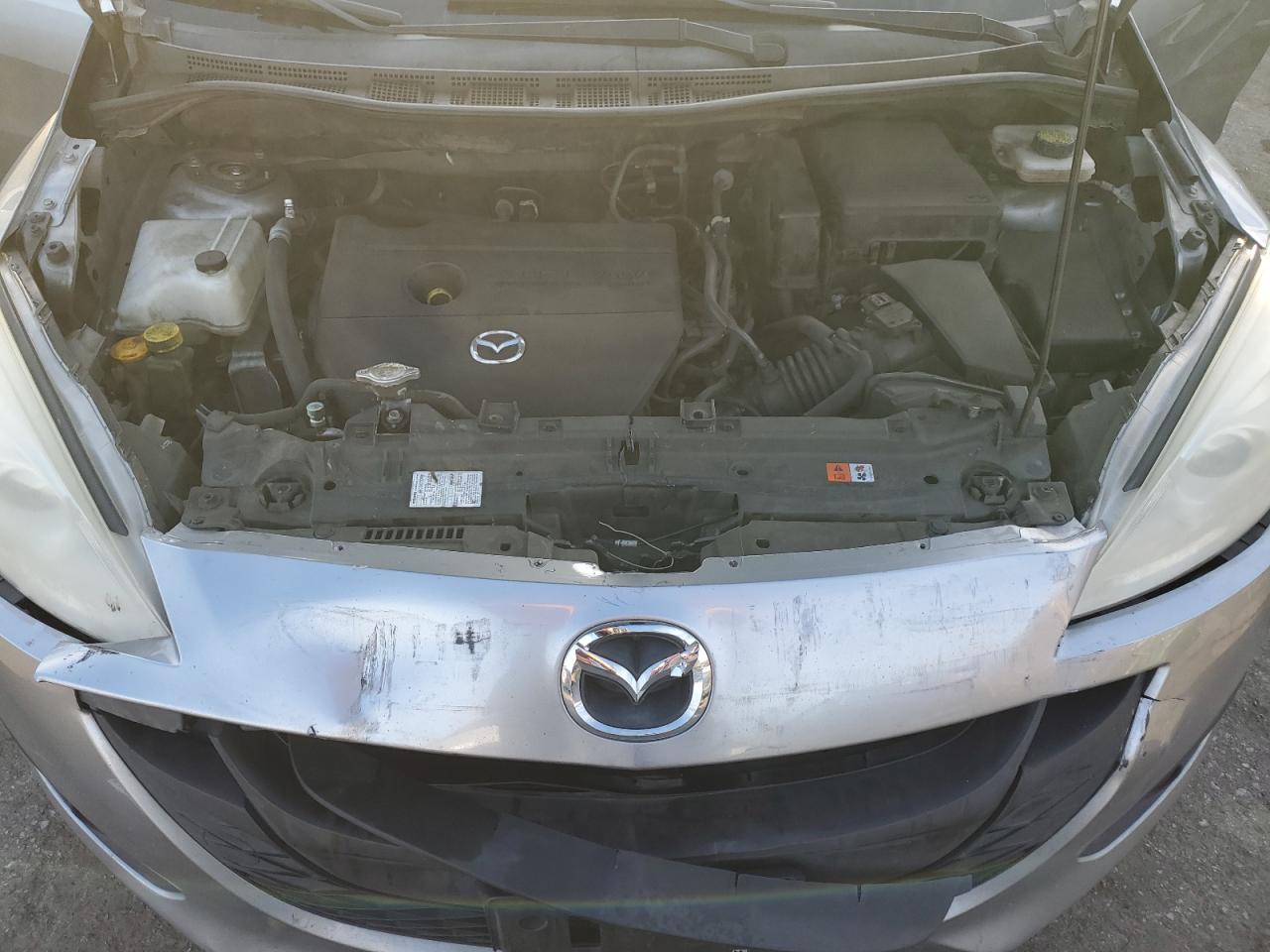 2012 Mazda 5 - Image 12