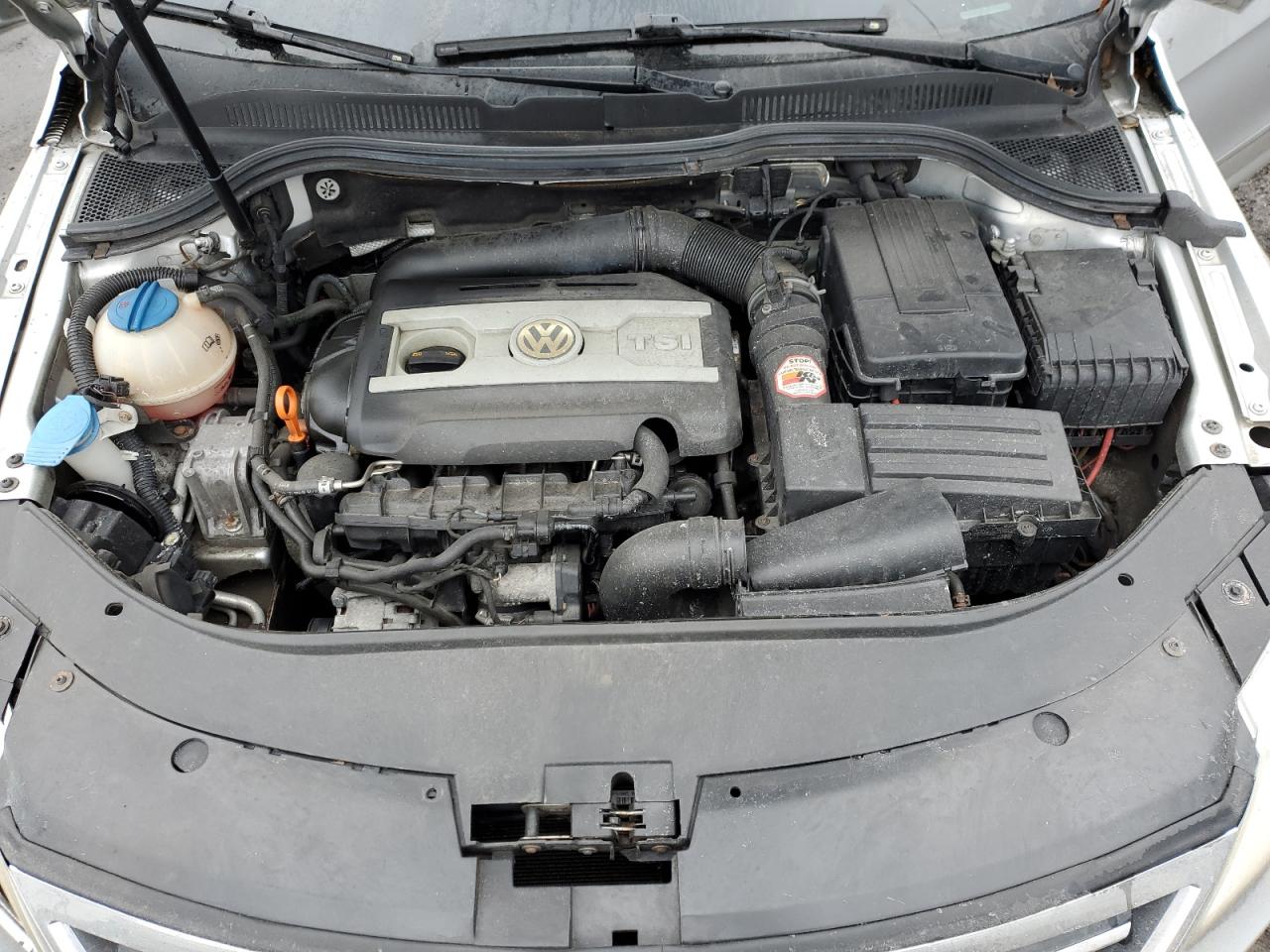 2009 Volkswagen Passat CC - Image 12