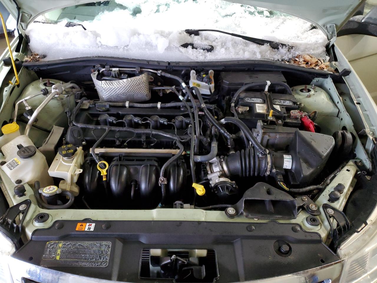 2010 Ford Focus - Image 11