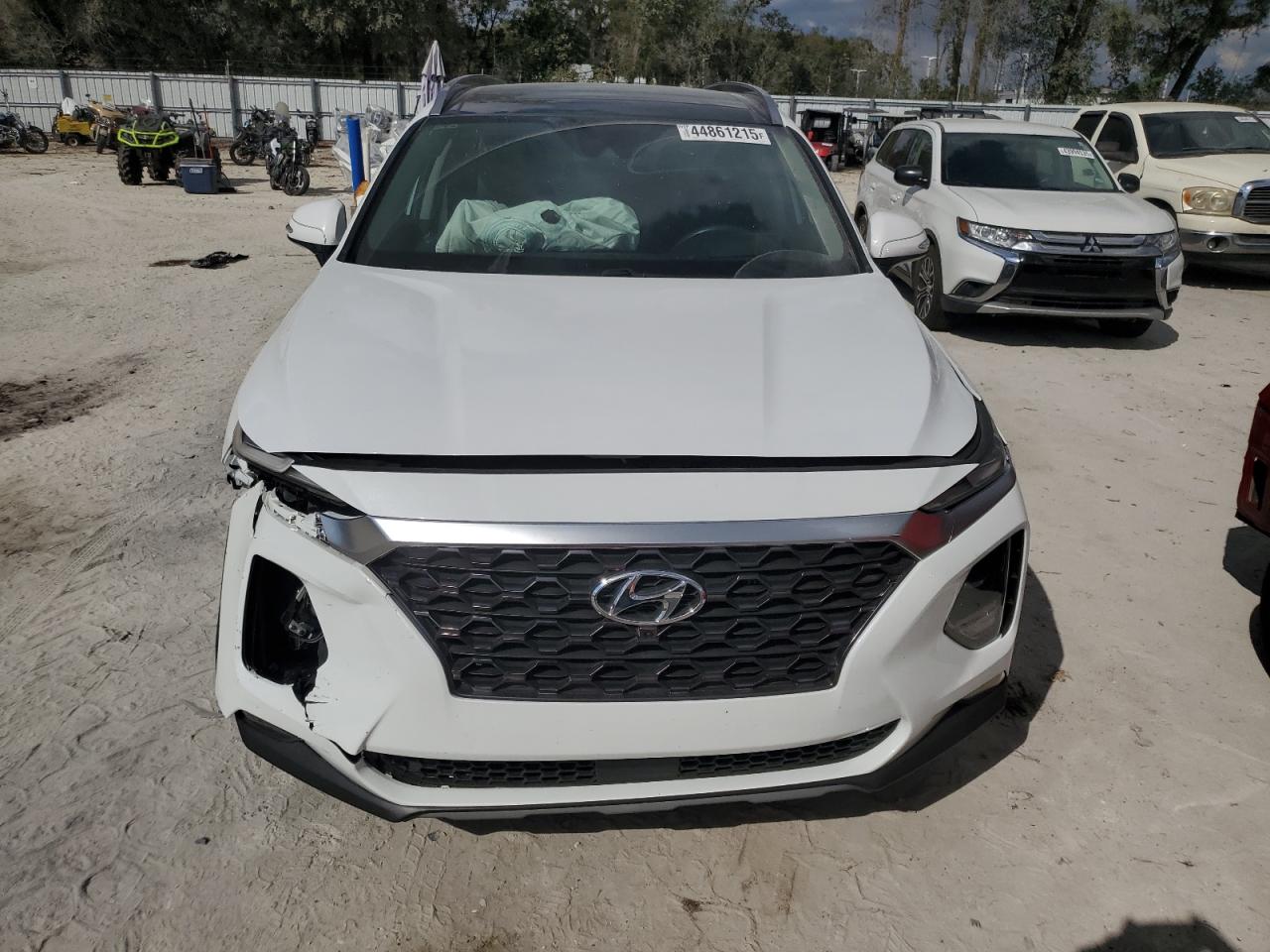 2019 Hyundai Santa Fe - Image 5