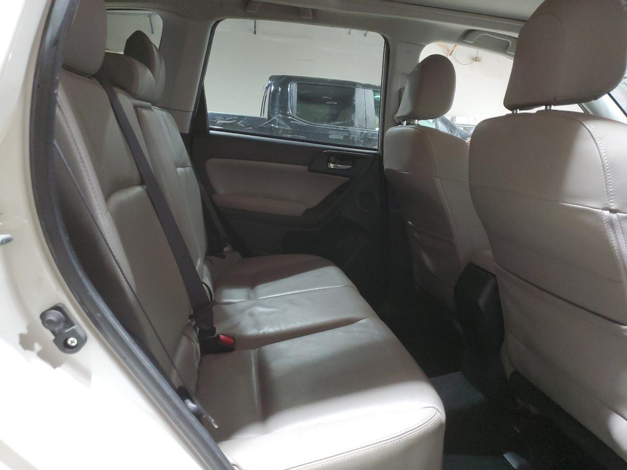 2015 Subaru Forester - Image 12