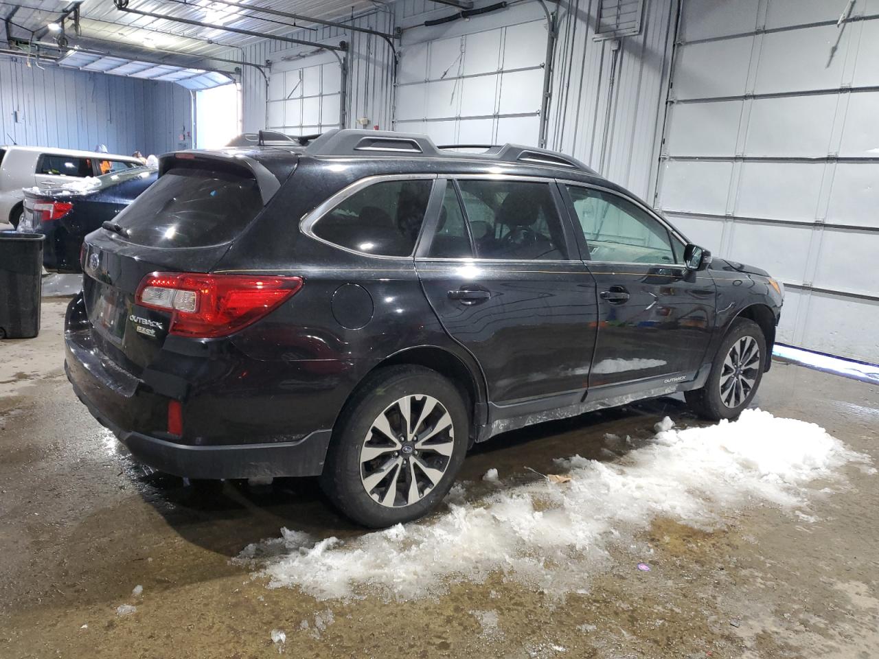 2016 Subaru Outback - Image 3