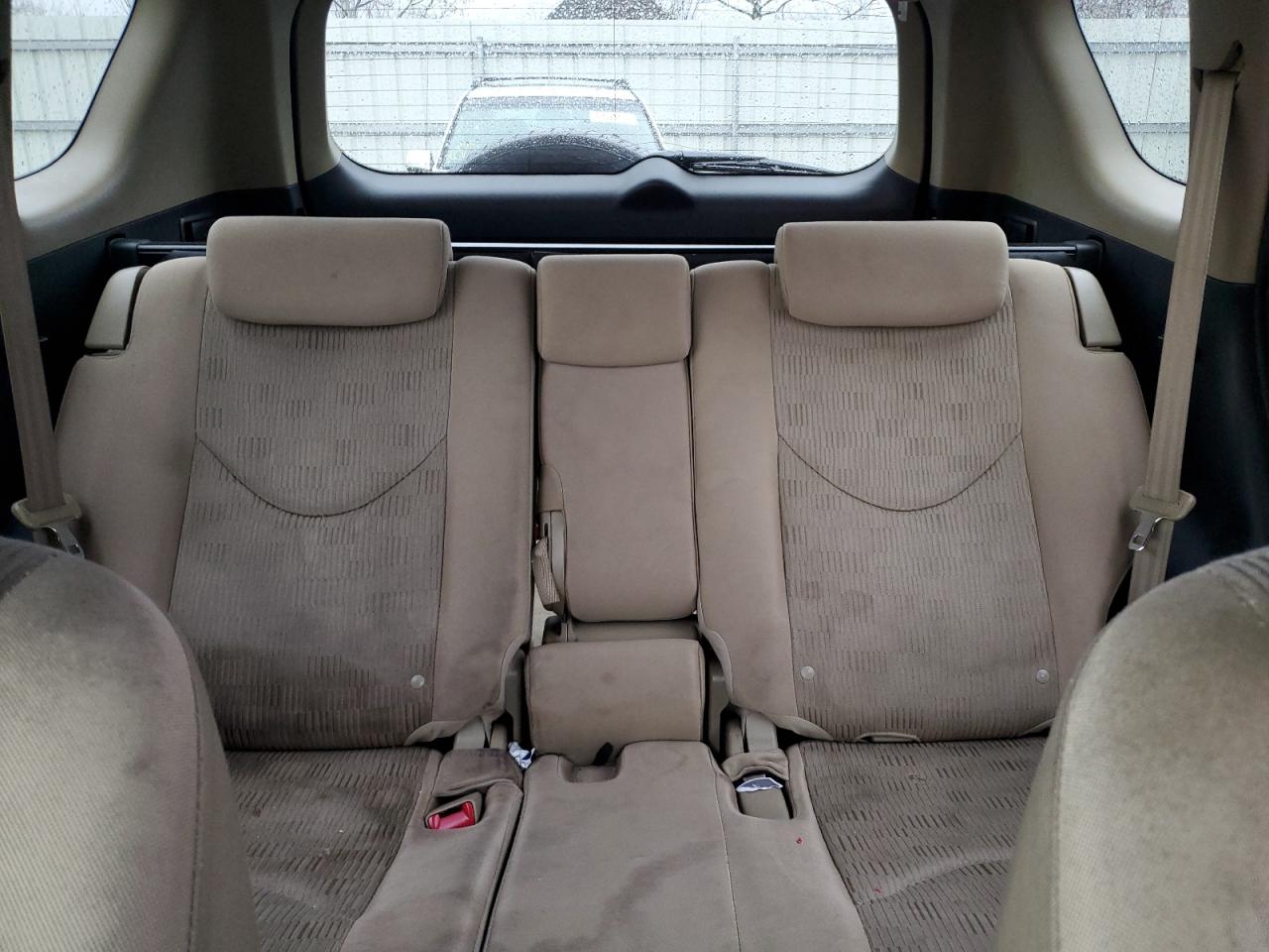 2010 Toyota RAV 4 - Image 10