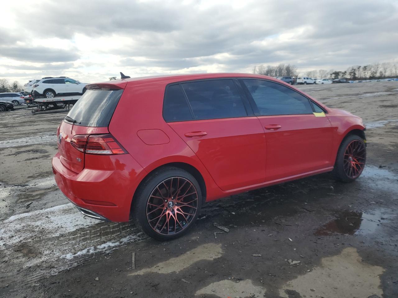 2018 Volkswagen Golf - Image 3