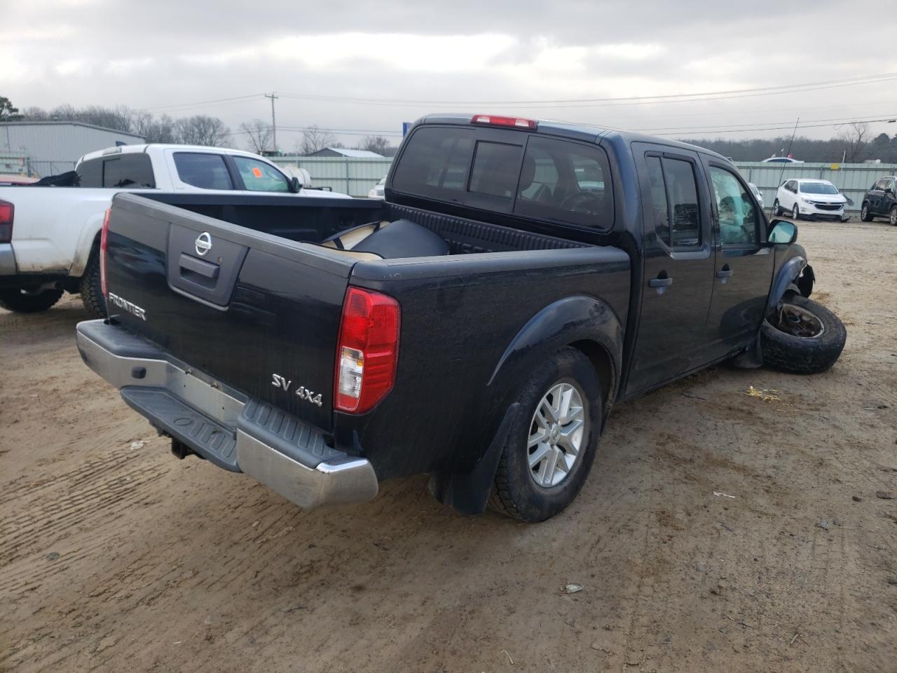 2018 Nissan Navara (Frontier) - Image 3