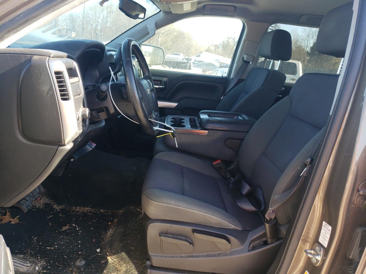 2015 Chevrolet Silverado - Image 7