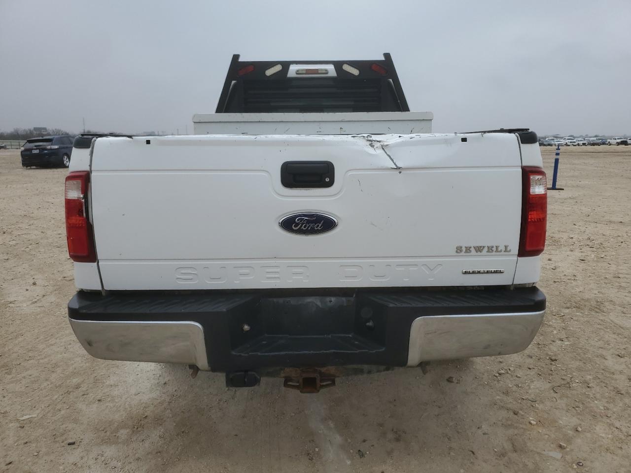 2013 Ford F250 - Image 6