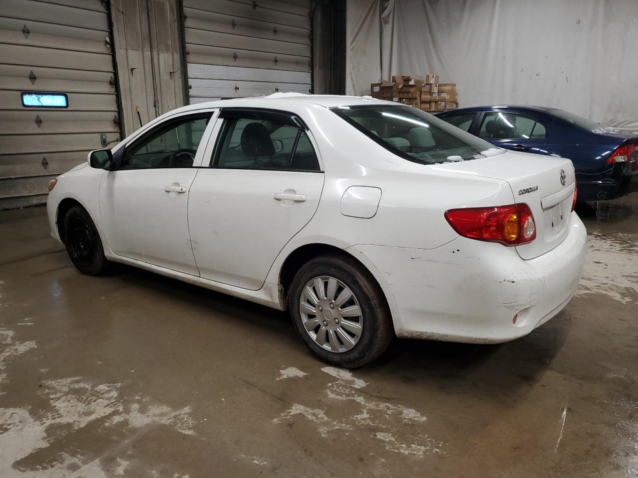 2009 Toyota Corolla - Image 2