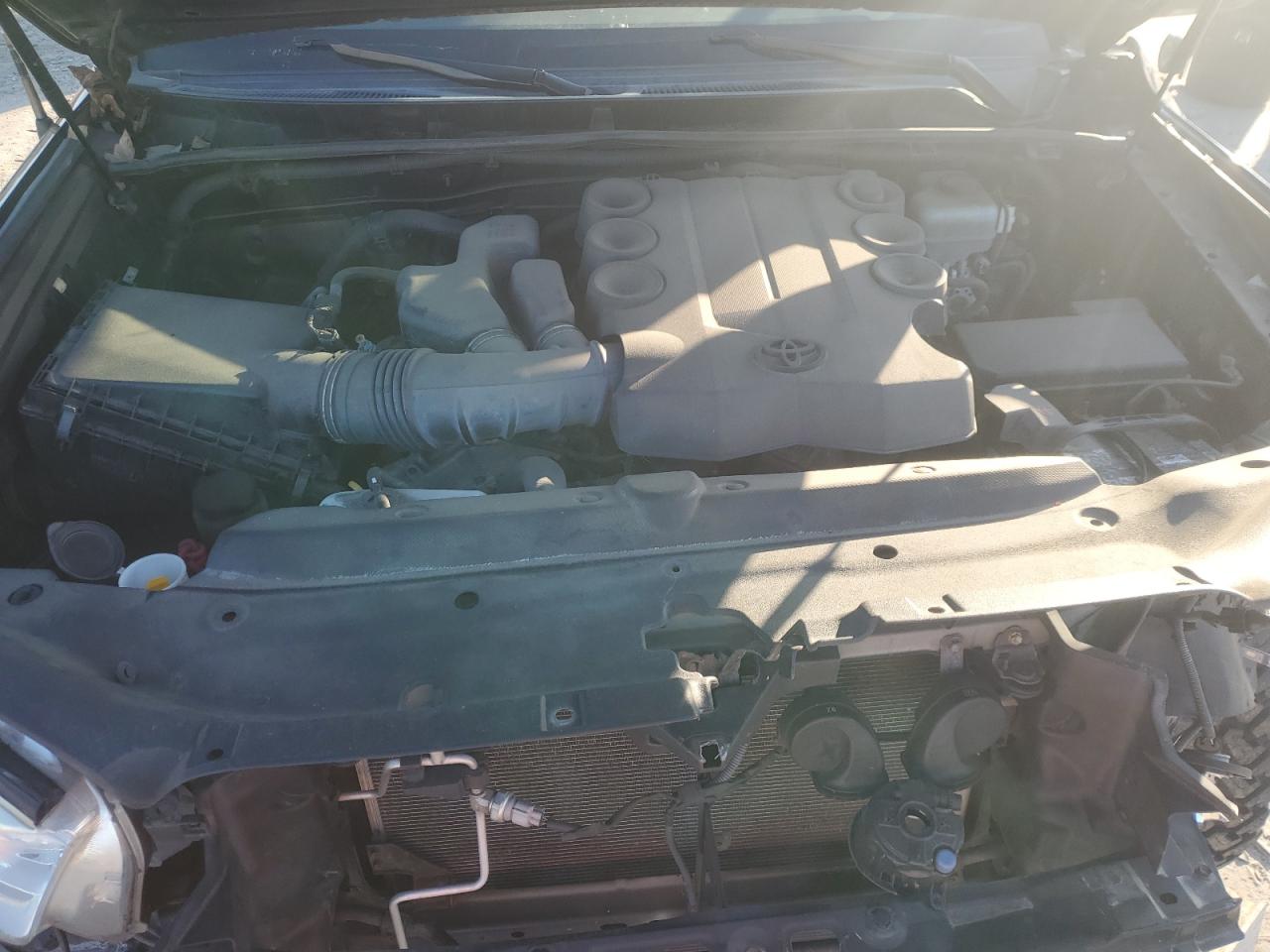 2012 Toyota 4Runner - Image 12