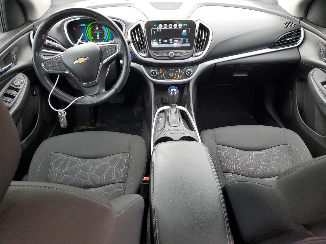 2017 Chevrolet Volt - Image 8