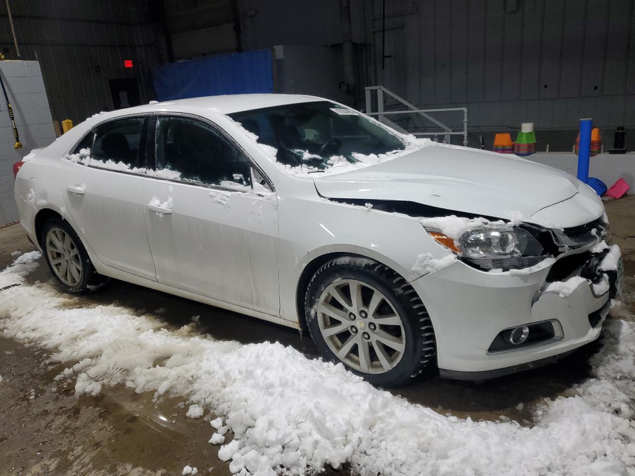 2014 Chevrolet Malibu - Image 4