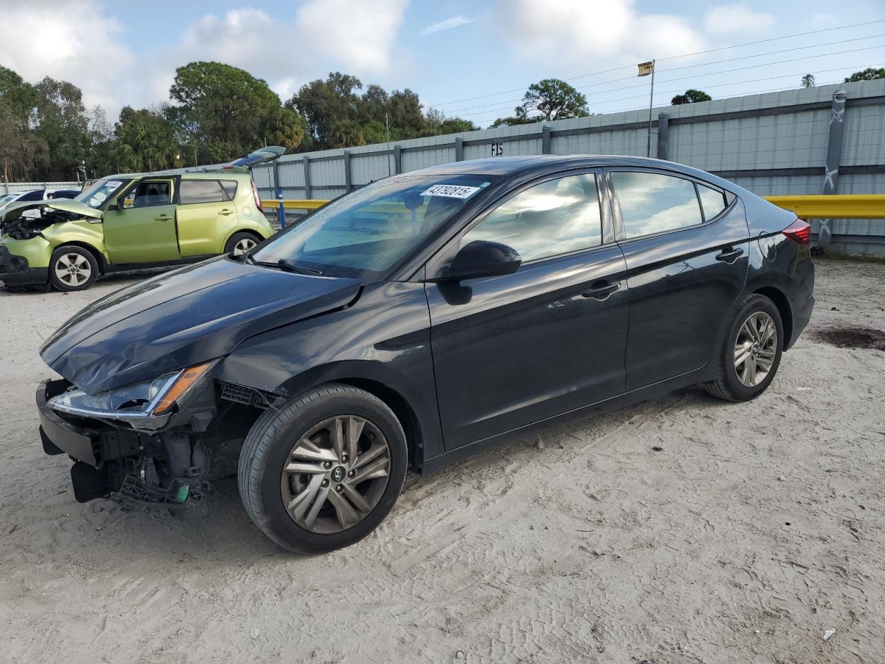 2020 Hyundai Elantra - Image 1