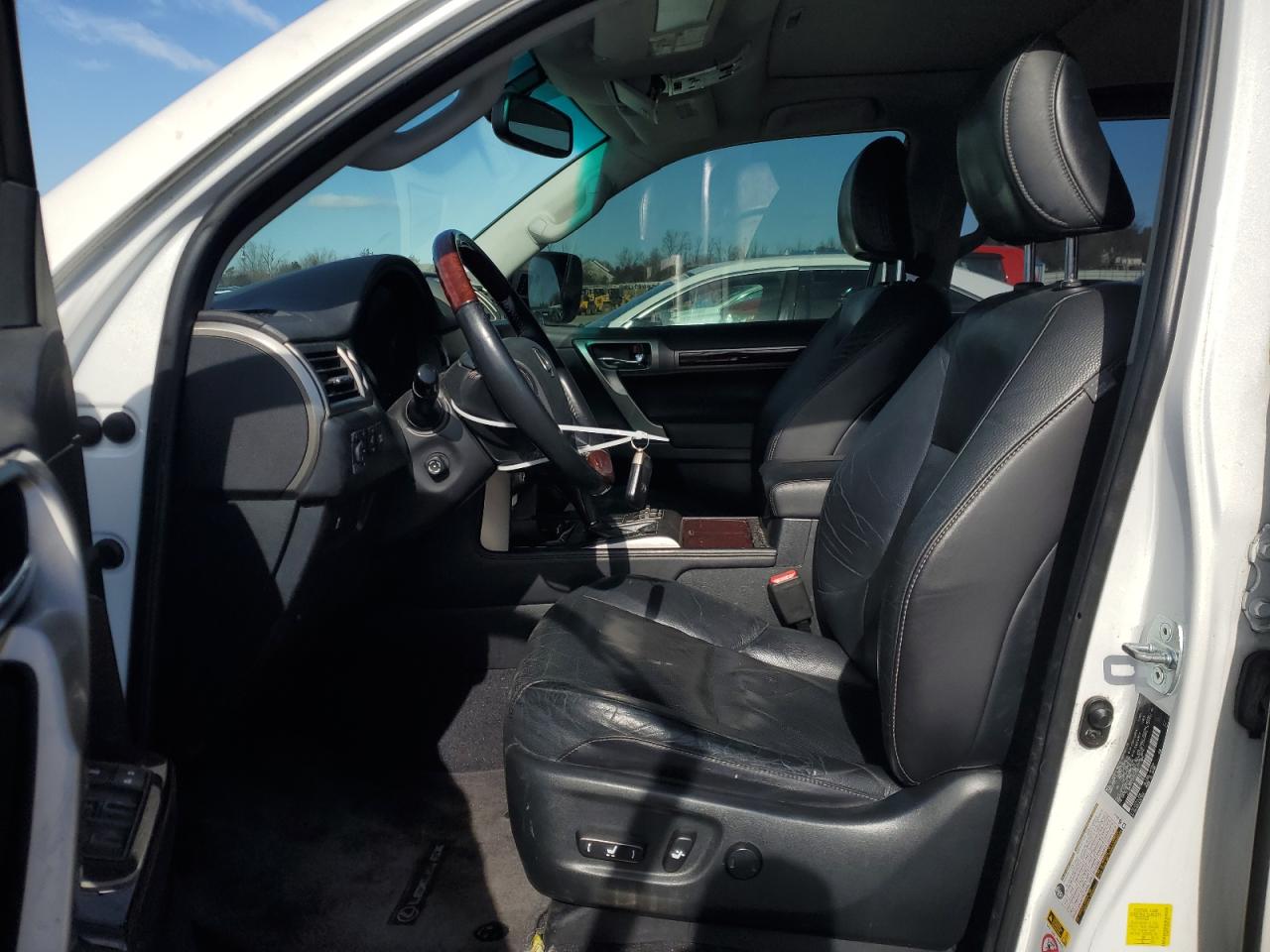 2014 Lexus GX - Image 7