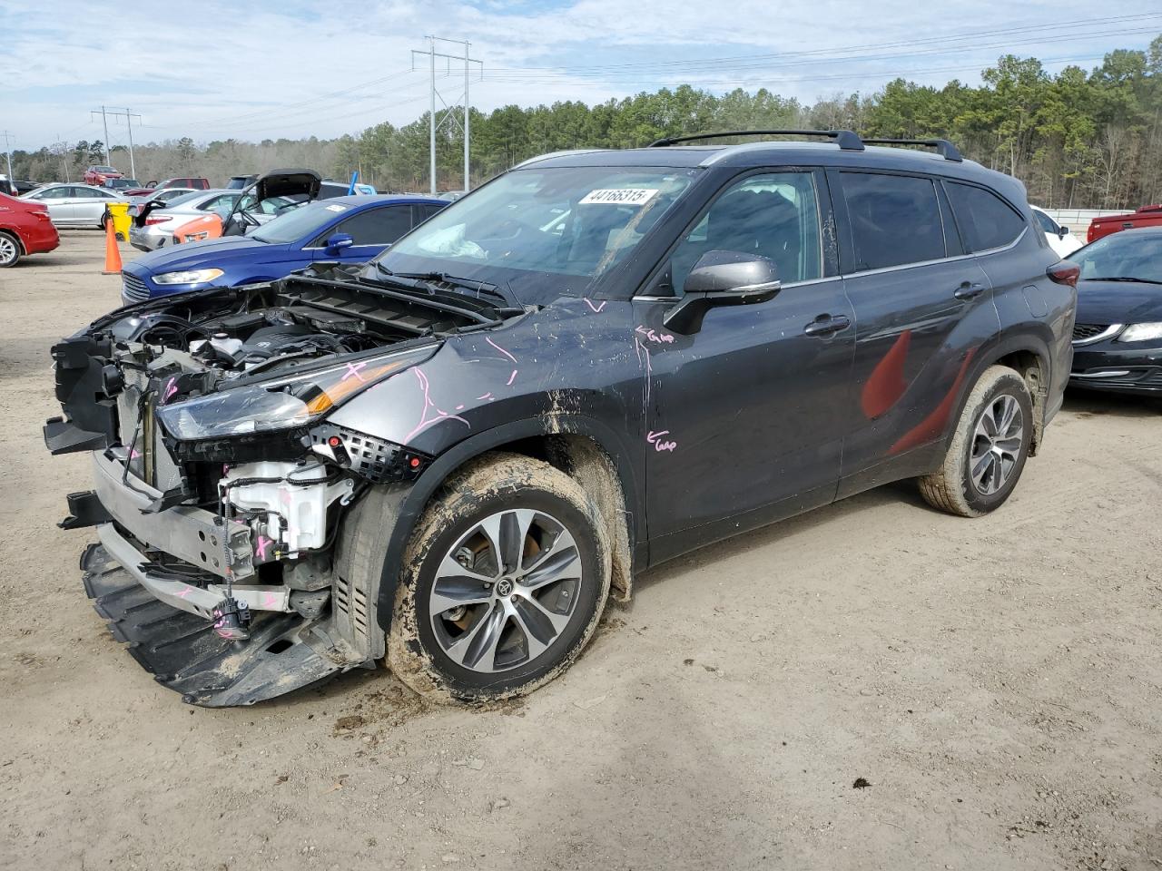 2024 Toyota Highlander - Image 1
