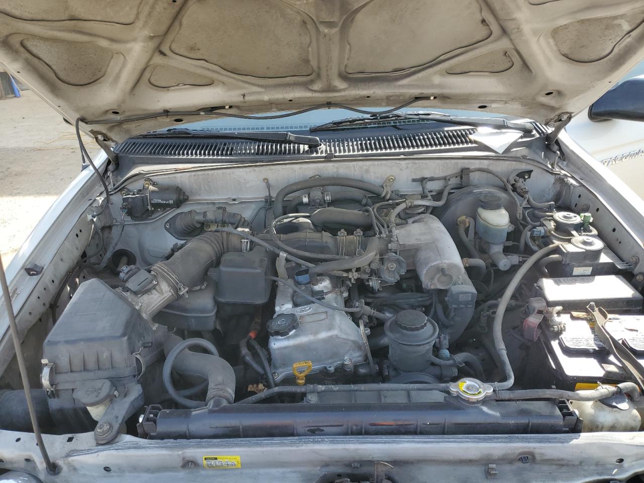 2001 Toyota Tacoma - Image 13