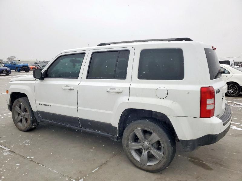 Parquets JEEP PATRIOT 2016 Biały