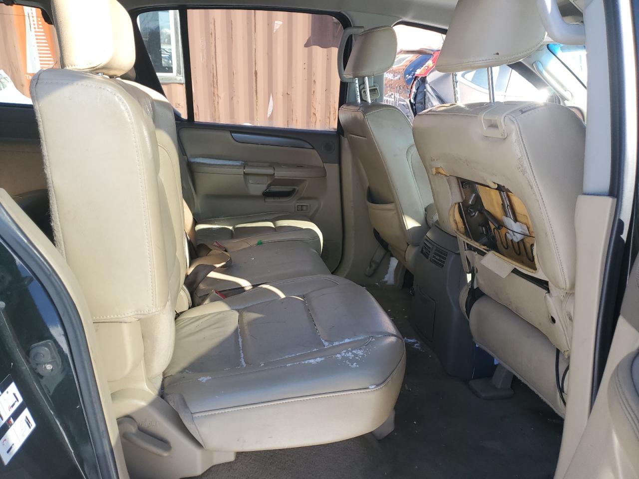 2008 Nissan Armada - Image 12