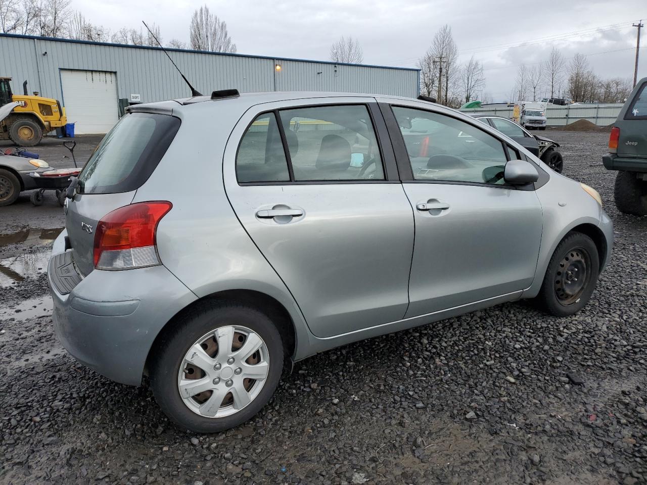 2009 Toyota Yaris - Image 3