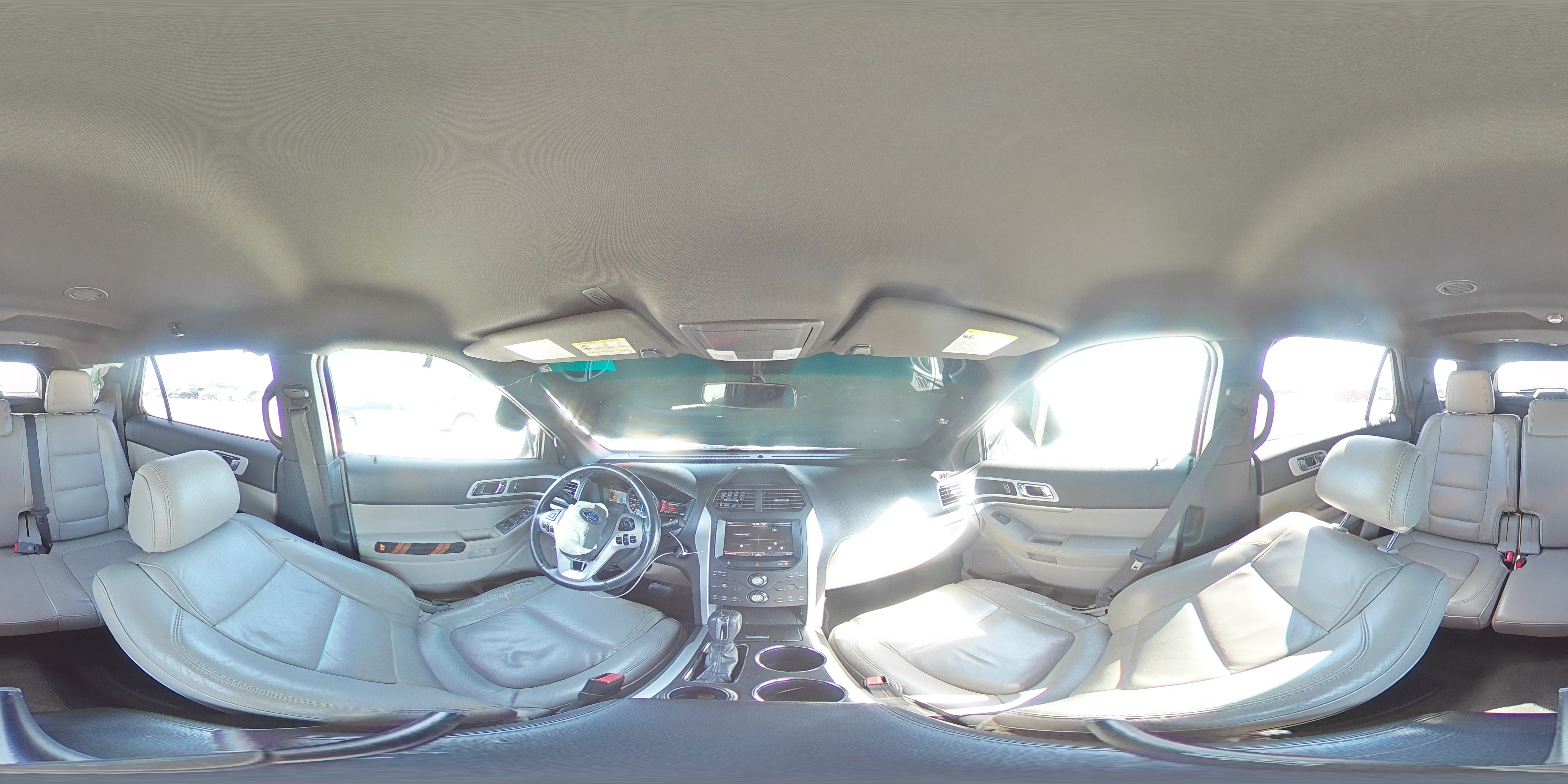 2012 Ford Explorer - Image 13