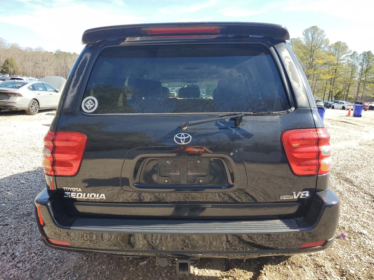 2003 Toyota Sequoia - Image 6
