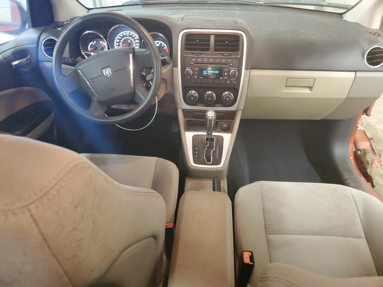 2010 Dodge Caliber - Image 8