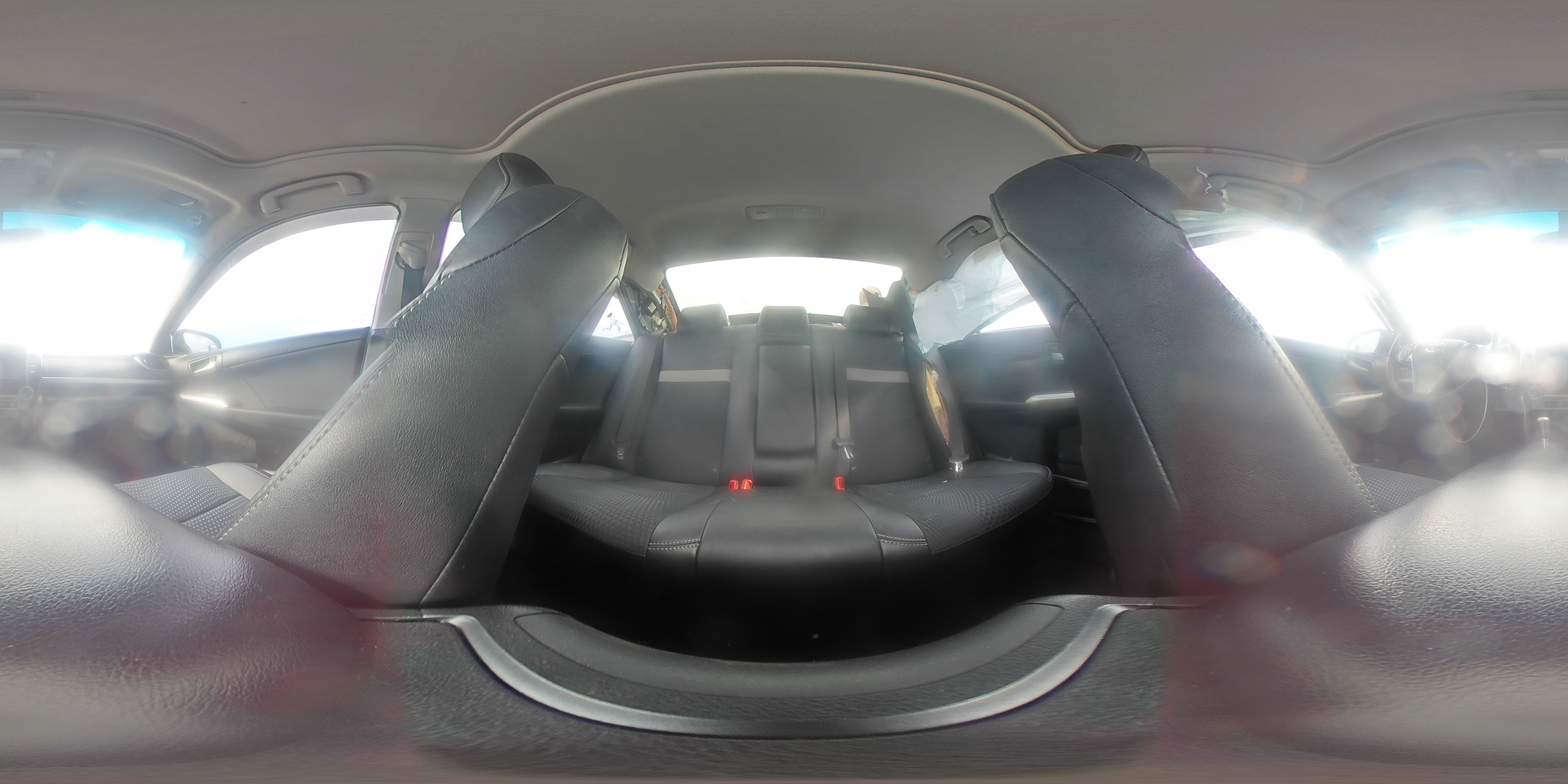 2013 Toyota Camry - Image 13