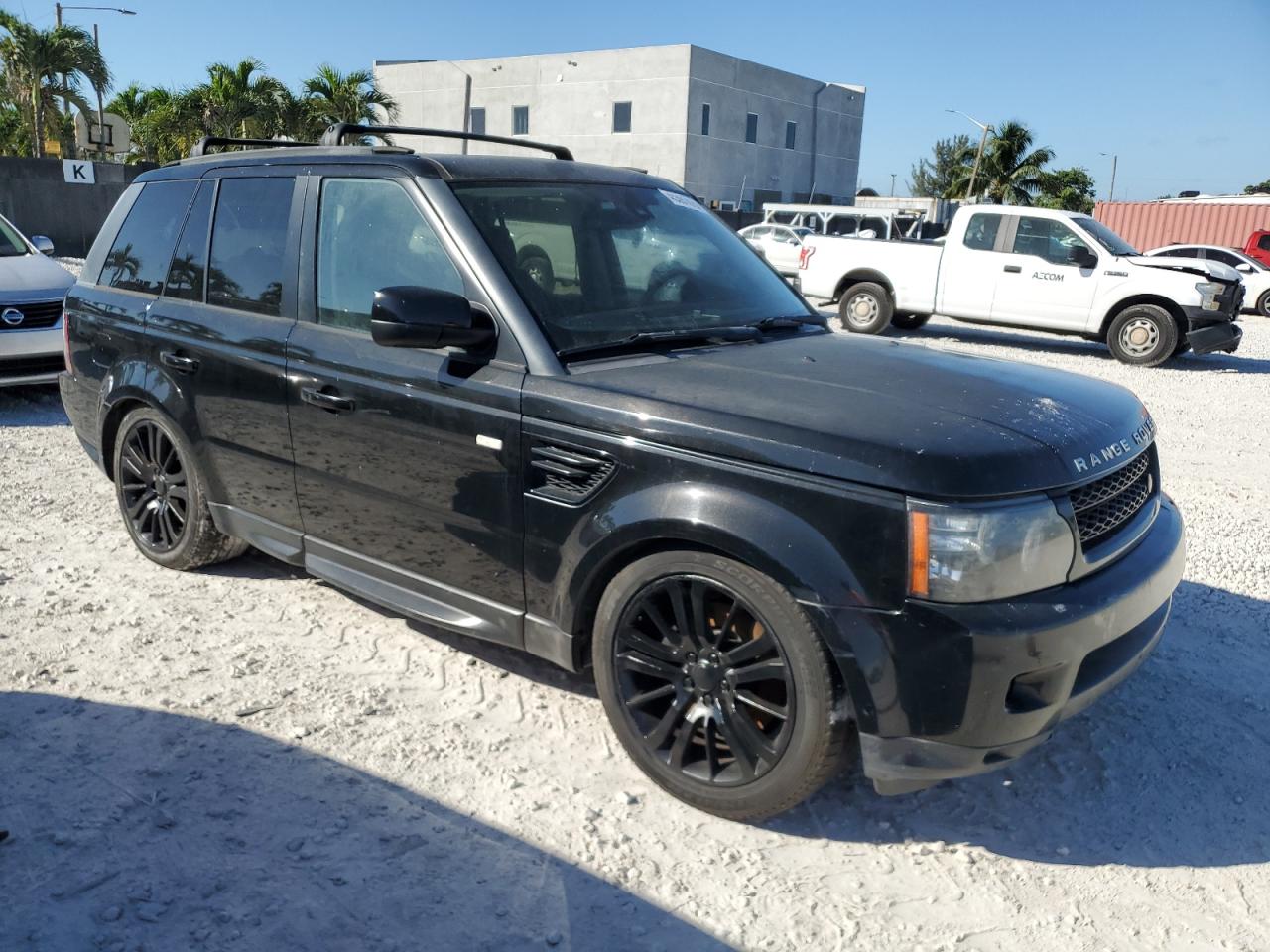 2013 Land Rover Range Rover Sport - Image 4