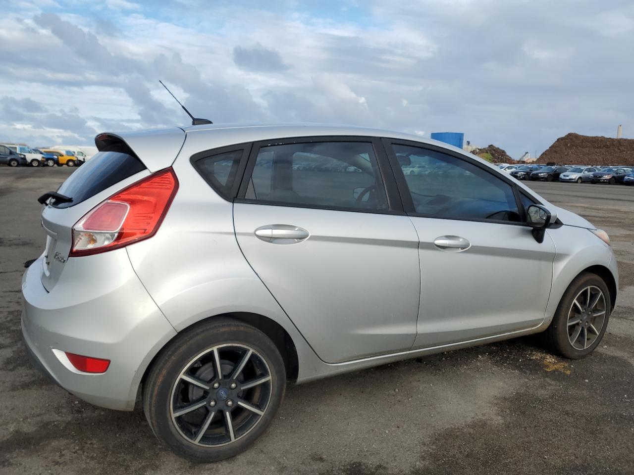 2018 Ford Fiesta - Image 3