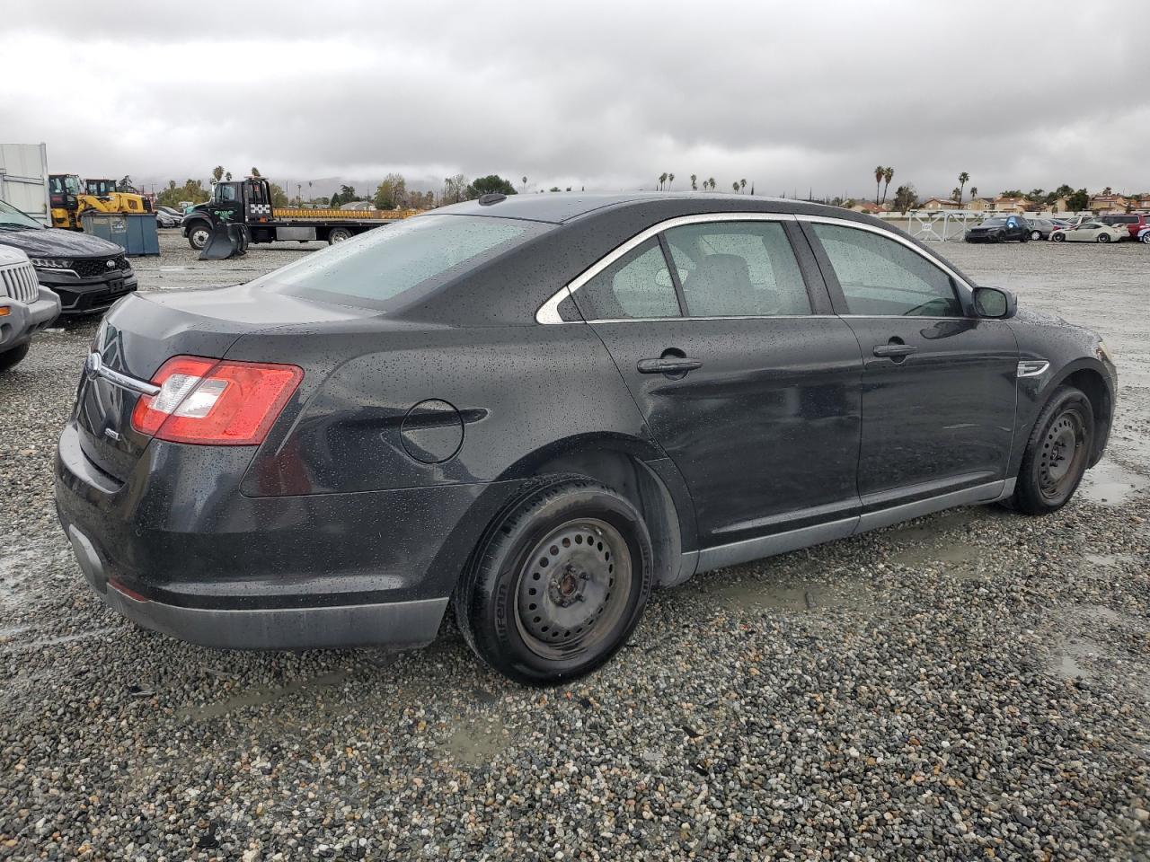2010 Ford Taurus - Image 3