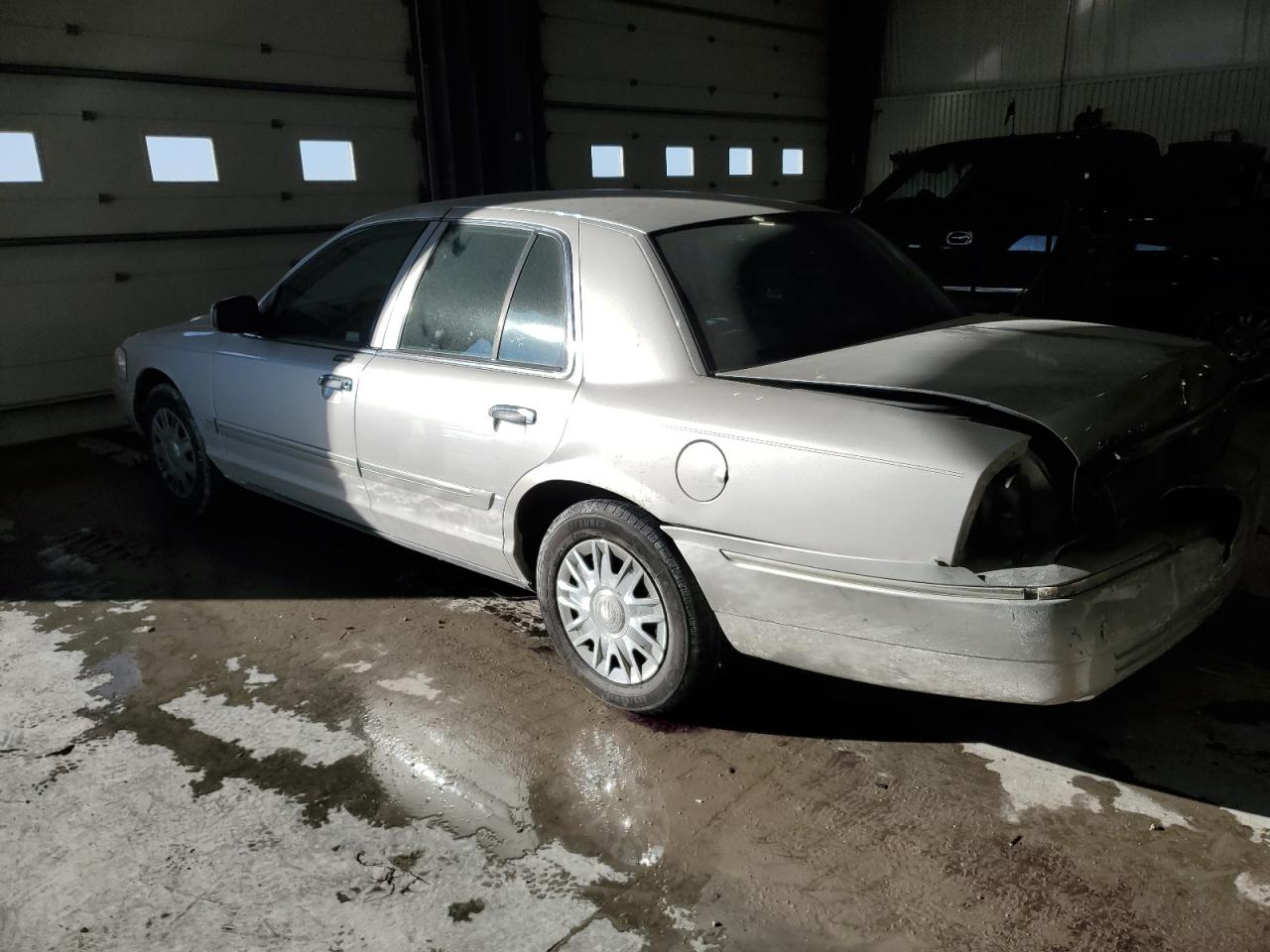2007 Mercury Grand Marquis - Image 2