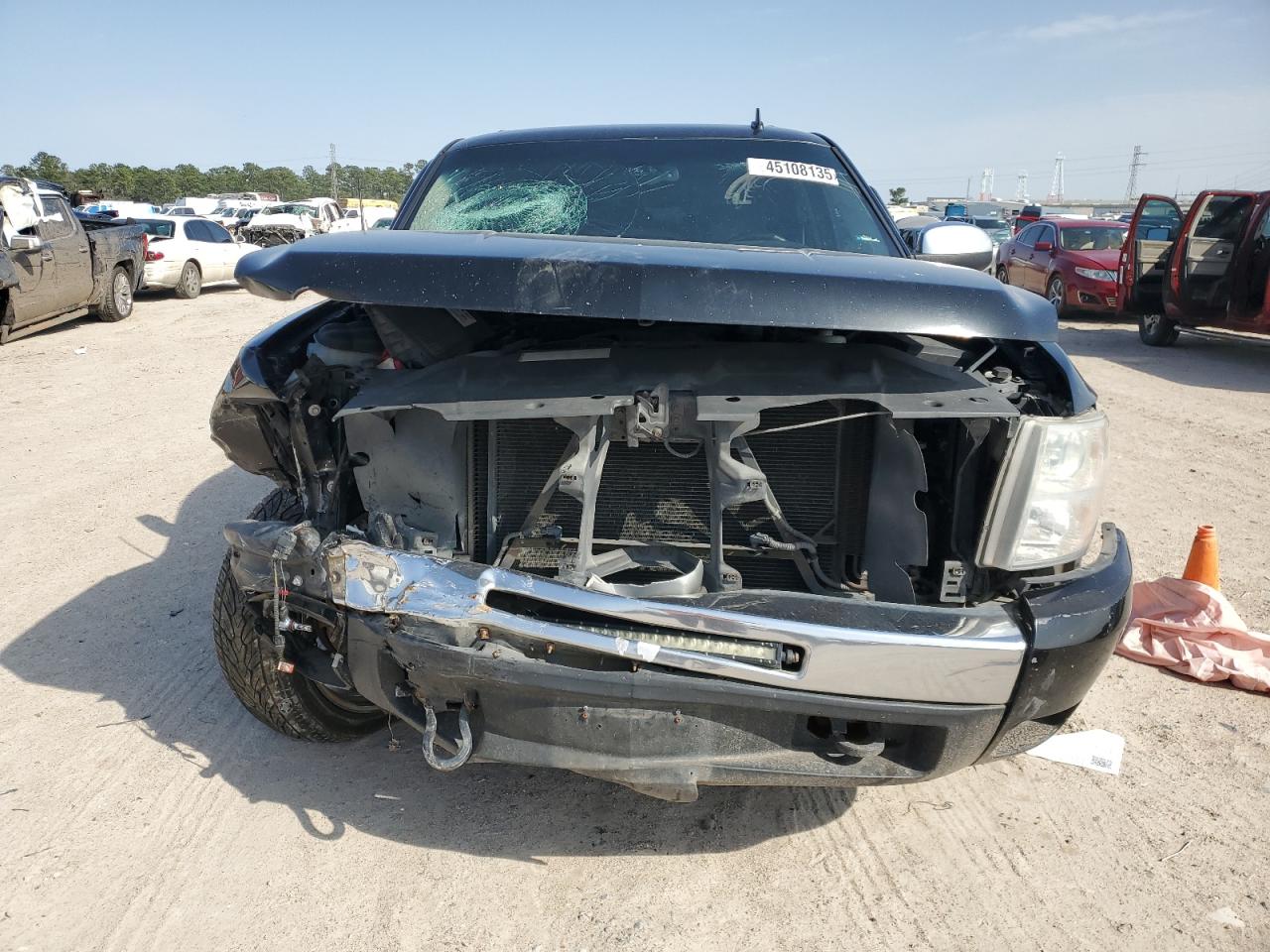 2007 Chevrolet Silverado - Image 5