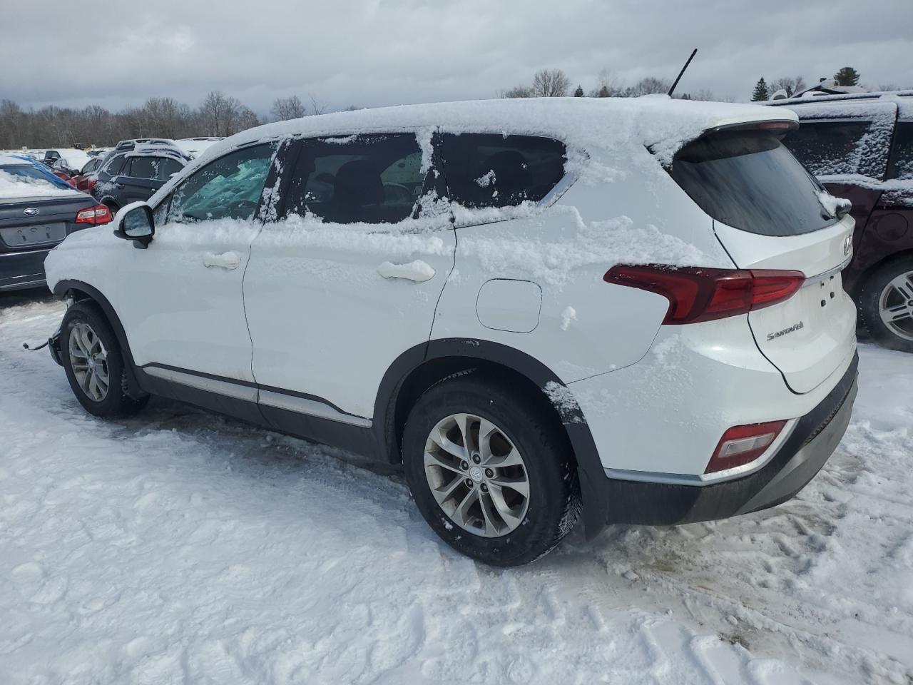 2020 Hyundai Santa Fe - Image 2