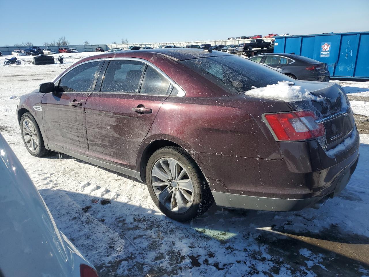 2011 Ford Taurus - Image 2