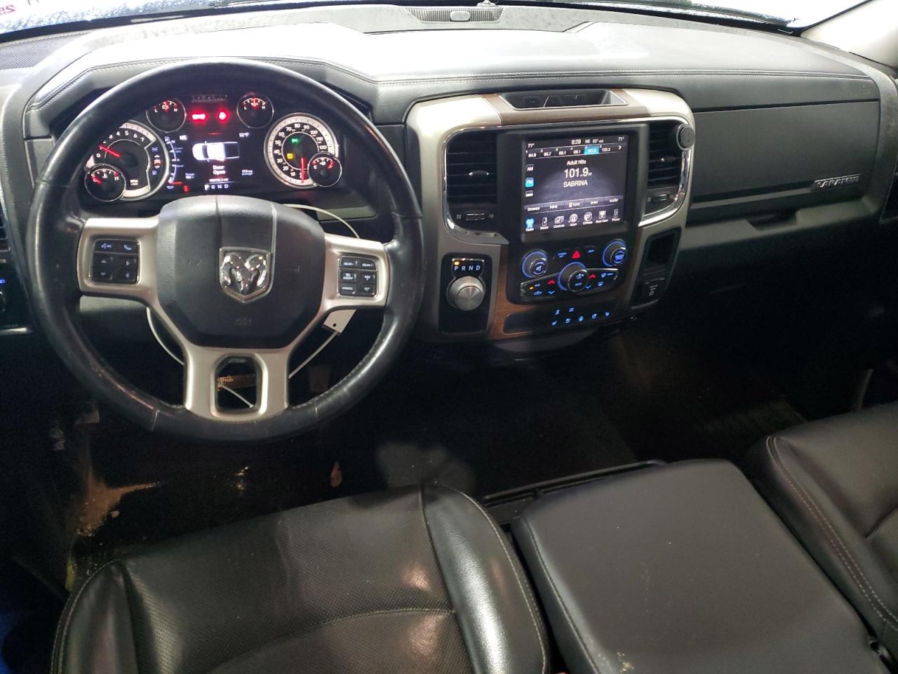 2016 RAM 1500 - Image 8
