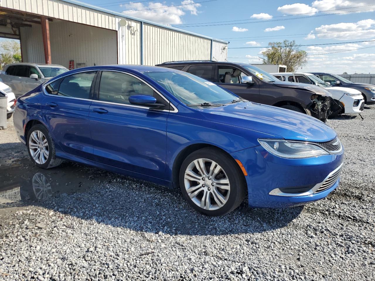 2015 Chrysler 200 - Image 4