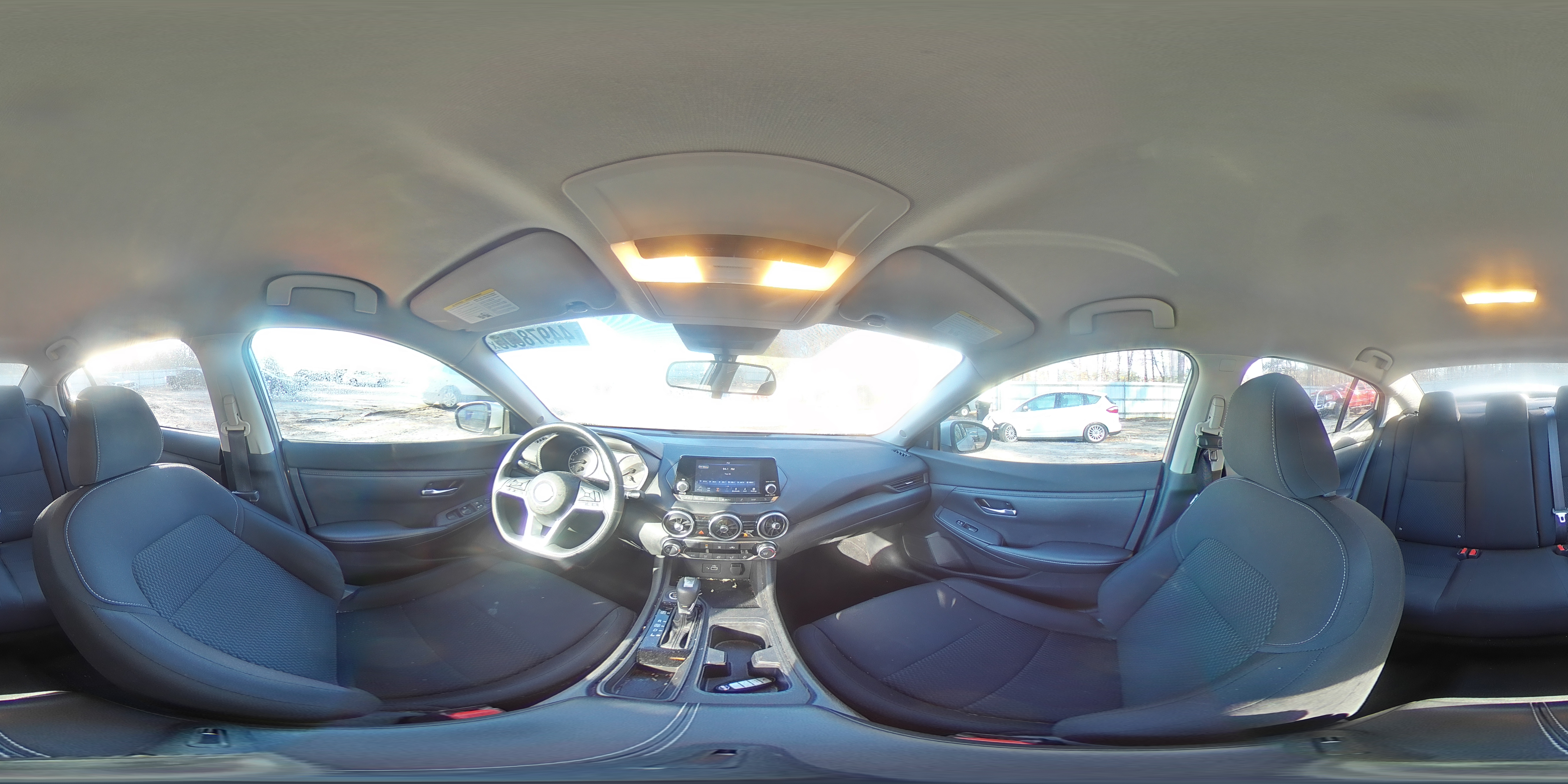 2022 Nissan Sentra - Image 12